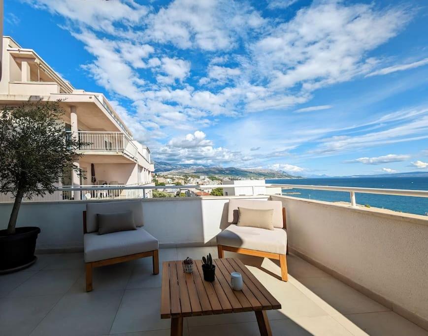 Seaside Bliss In *